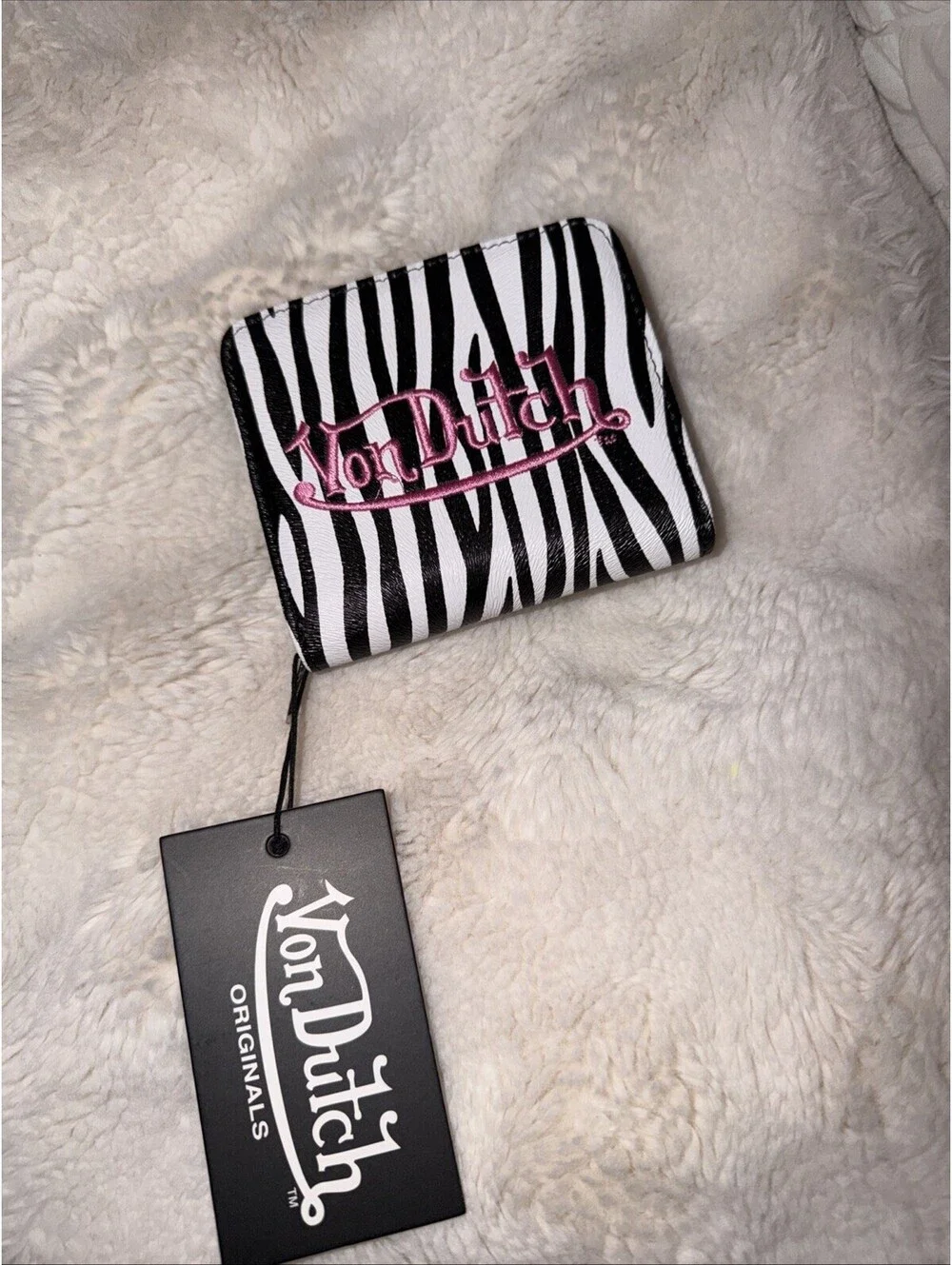 NWT Von Dutch Pink Zebra Print Zip Wallet